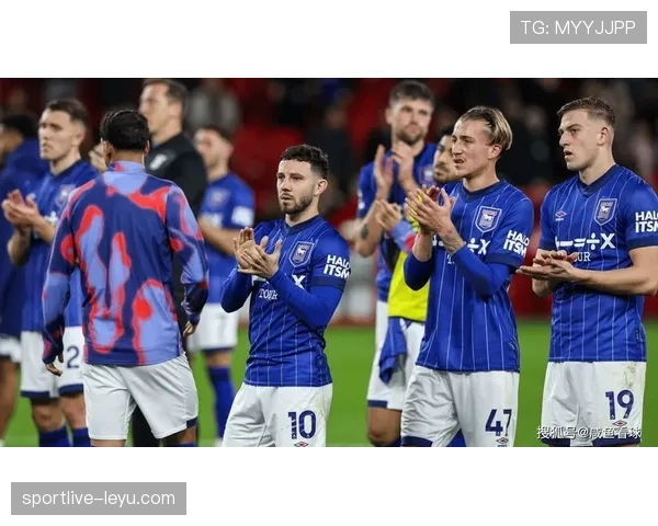 热刺战术革新引爆英超，主帅灵活布阵成联赛新风向