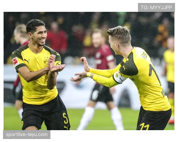 阿什拉夫重返皇马传闻再起，球迷热议其未来可能性