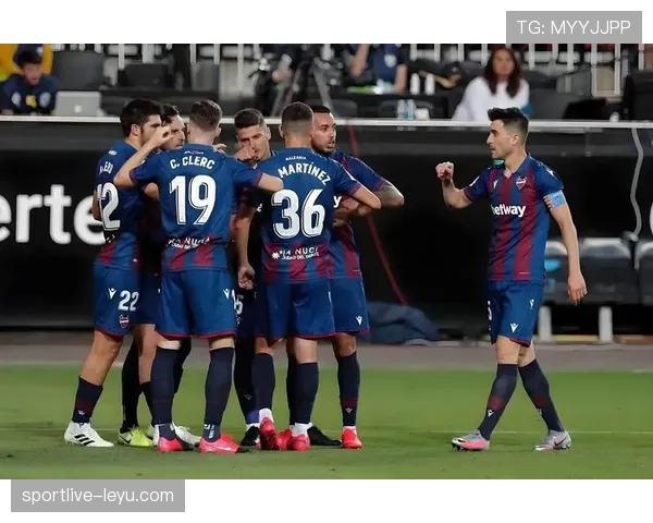 莱万特豪取连胜，状态火热续写赛季传奇